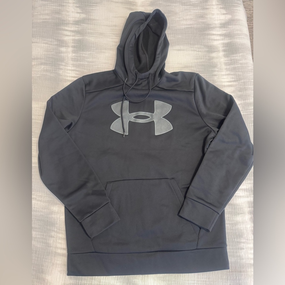 Men's Medium Black Under Armour Hoodie